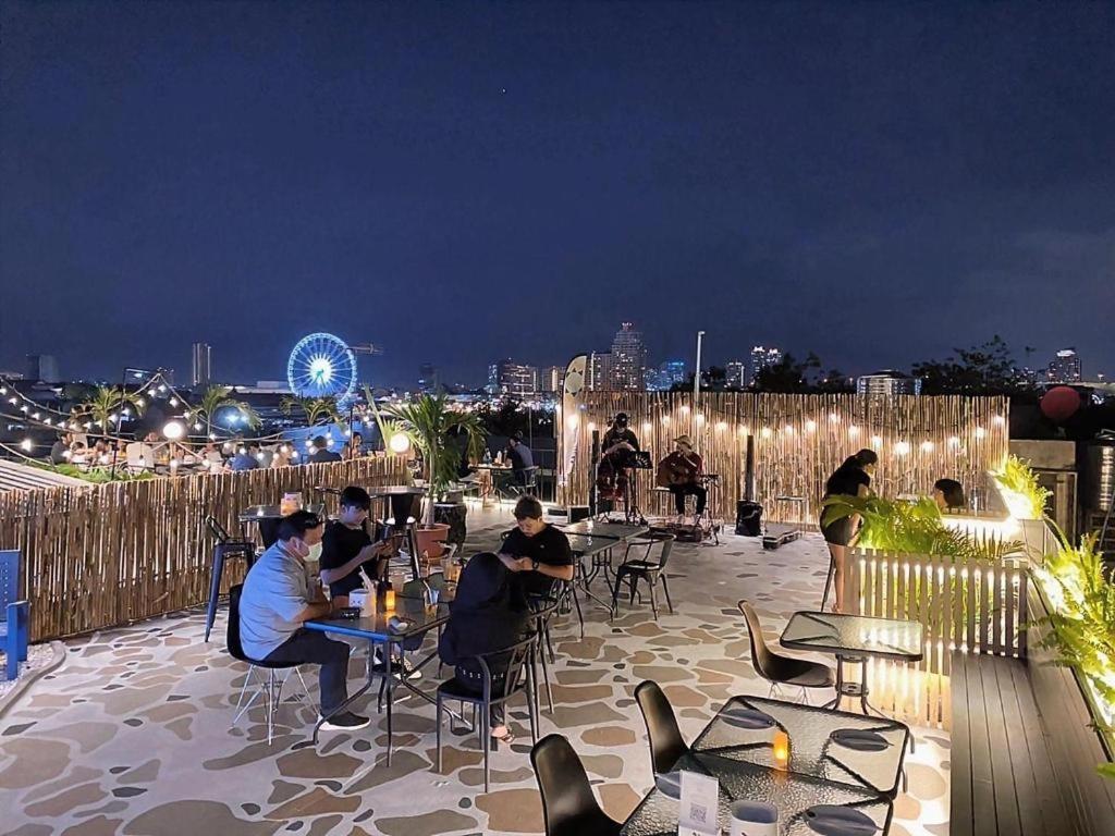 Kowtha Rivertel Hotel