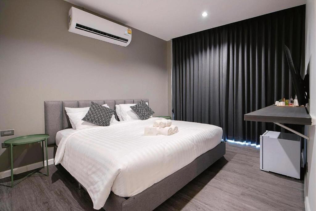 Kowtha Rivertel Hotel